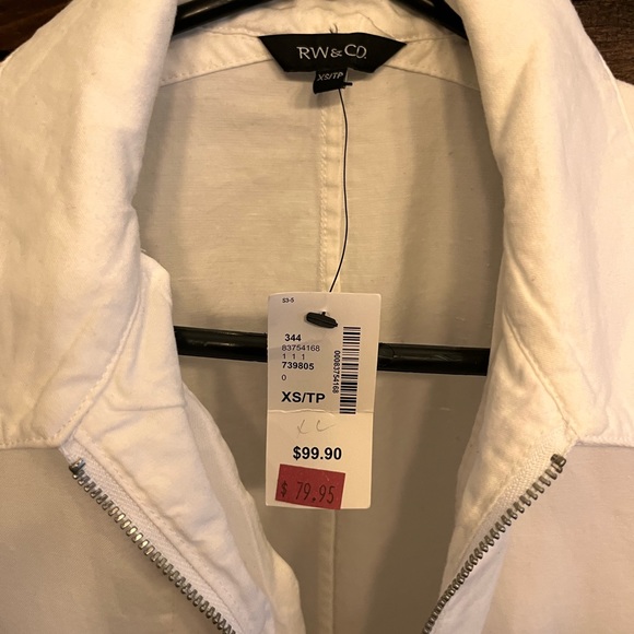 RW and Co white brand new cotton jacket. - Picture 3 of 5